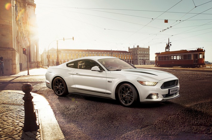 Ford Mustang Black Shadow Edition: Sondermodell mit Premium-Ausstattung (FOTO)