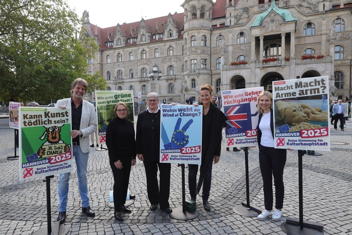 Stadt lüftet erste Geheimnisse aus dem Bewerbungsbuch zur Kulturhauptstadt Europas 2025: Hannover lässt Bid Book als Roman schreiben und plant die "Agora of Europe"