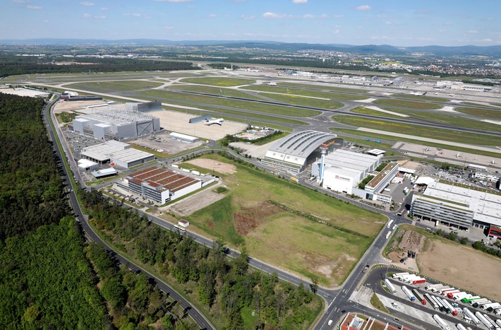 Fraport Builds New Airfreight Warehouse  at CargoCity South