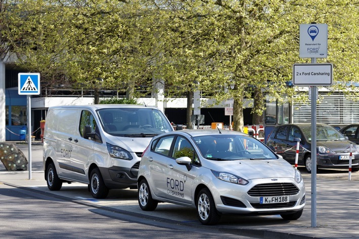 Ford Carsharing-Station bei den Ford-Werken in Köln. Weiterer Text über ots und www.presseportal.de/nr/6955 / Die Verwendung dieses Bildes ist für redaktionelle Zwecke honorarfrei. Veröffentlichung bitte unter Quellenangabe: "obs/Ford-Werke GmbH/Friedrich Stark"