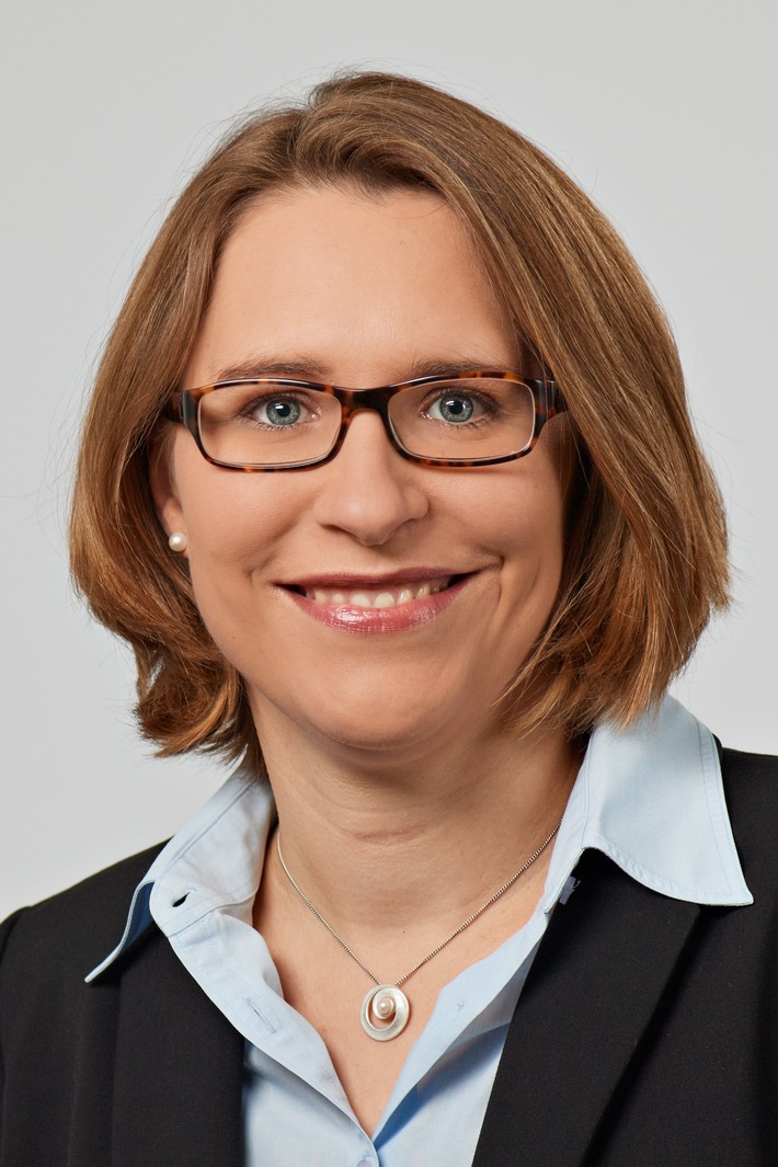 Neue Generalsekretärin des Welt-Roboter-Verbands IFR ist Dr. Susanne Bieller