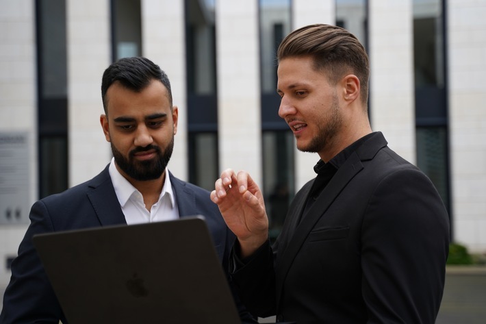 Makerus Consulting / Weiterer Text über ots und www.presseportal.de/nr/181856 / Die Verwendung dieses Bildes für redaktionelle Zwecke ist unter Beachtung aller mitgeteilten Nutzungsbedingungen zulässig und dann auch honorarfrei. Veröffentlichung ausschließlich mit Bildrechte-Hinweis.