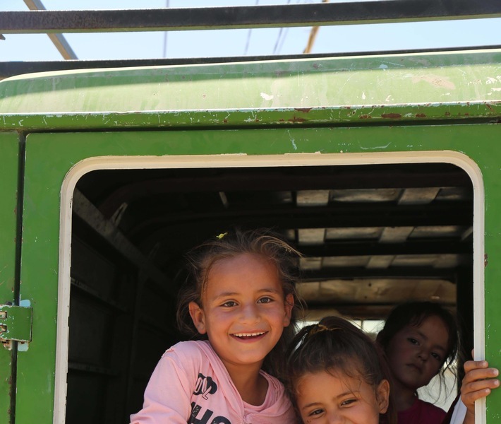 Islamic Relief Deutschland Jahresbericht 2019: Fast 25 Jahre im Dienst der Menschheit / Allein im letzten Jahr über 2 Millionen Menschen in Not erreicht / Kinder in einem Camp für Geflüchtete im Libanon / Weiterer Text über ots und www.presseportal.de/nr/50131 / Die Verwendung dieses Bildes ist für redaktionelle Zwecke honorarfrei. Veröffentlichung bitte unter Quellenangabe: "obs/Islamic Relief Deutschland e.V."