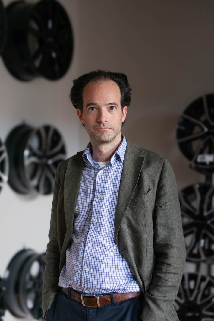 ALCAR Gruppe verstärkt Managementteam mit Procurement-Experten Philipp Hämmerle