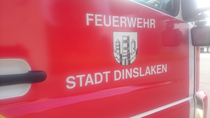 FW Dinslaken: Brand in Eisdiele