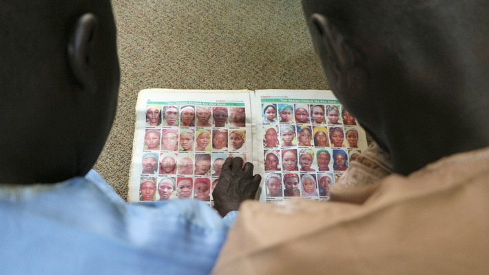 Entführte Chibok Mädchen: Hoffen auf ein Wunder / Open Doors lädt Vertreter der Chibok Eltern nach Deutschland ein