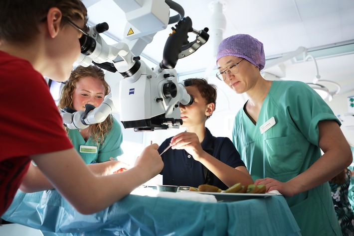 Wir laden ein zur Langen Nacht der Wissenschaften im Helios Klinikum Berlin-Buch