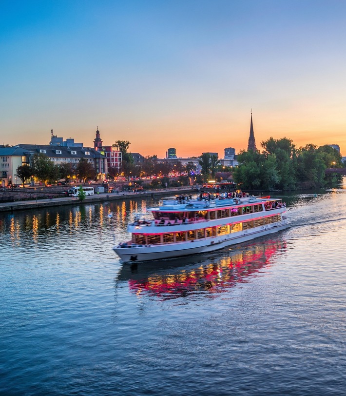Wenn die Flusskreuzfahrt ins Wasser fällt