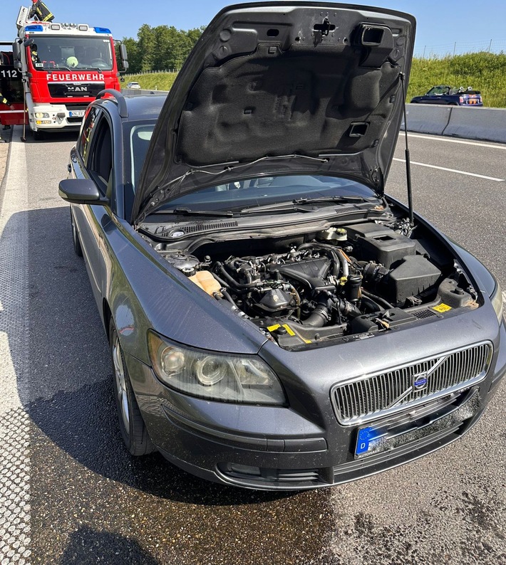 FW Allensbach: B2 - PKW außerorts