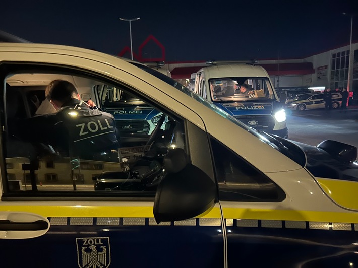 HZA-F: Gemeinsame Pressemitteilung der Staatsanwaltschaft Hanau und des Hauptzollamtes Frankfurt am Main: Organisierte Schwarzarbeit im Baugewerbe -