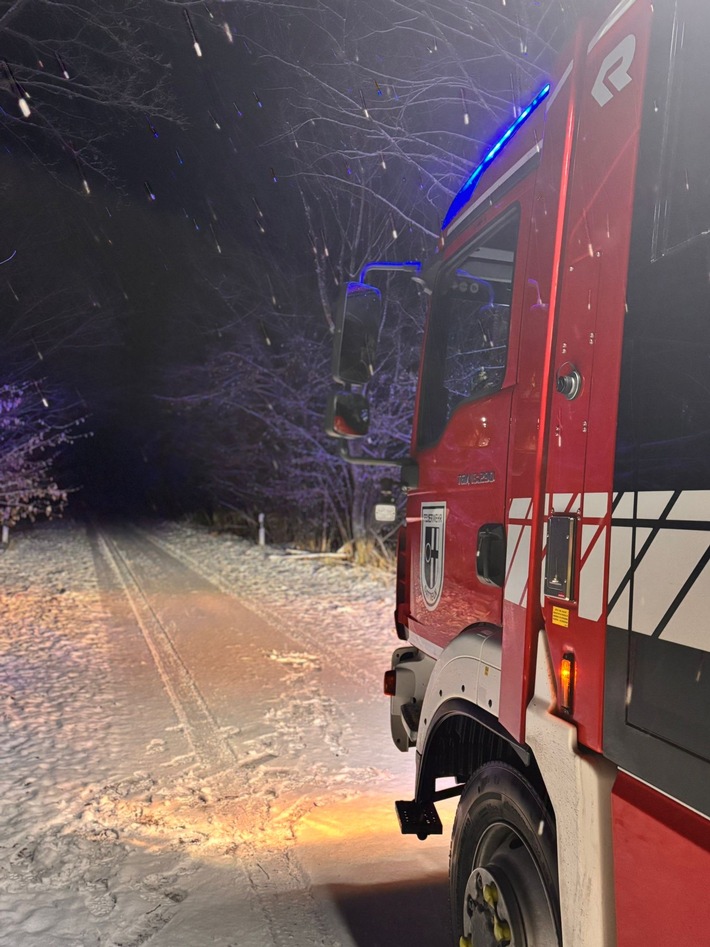FW Datteln: Feuerwehr Datteln findet vermisste Reiterin
