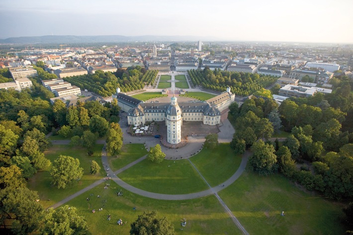 Zum "Blind Date" nach Karlsruhe (BILD)