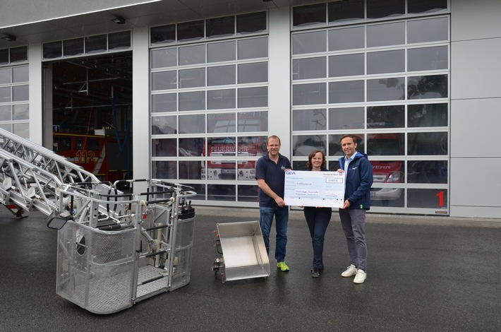 GEA spendet 1.000 Euro an Freiwillige Feuerwehr Bodenheim/Nackenheim