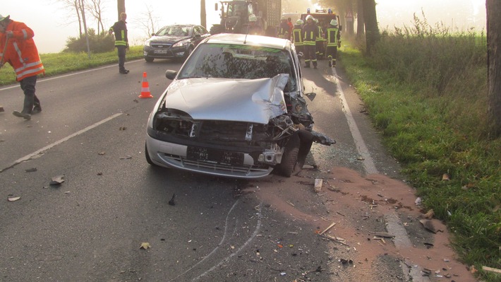 POL-HOL: Viele Verkehrsunfälle am vergangenen Wochenende:  Insgesamt 24 Verkehrsunfälle im Landkreis  - Vier verletzte Kradfahrer / Zwei Verletzte bei Zusammenstoß eines PKW und Wohnmobil -