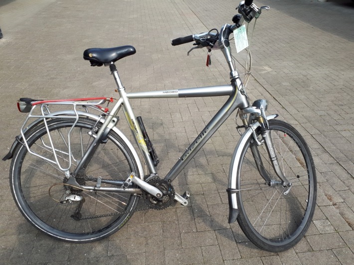POL-KLE: Geldern - Vermutlich gestohlenes Fahrrad sichergestellt: Wem gehört es?