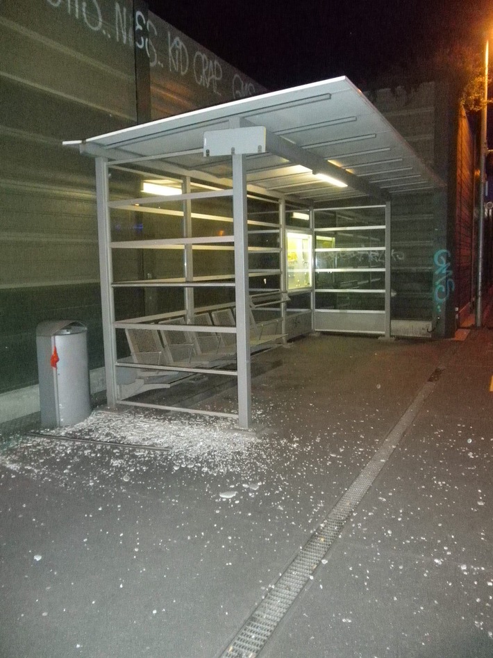 BPOL-HB: Vandalismus im Bahnhof Bardowick