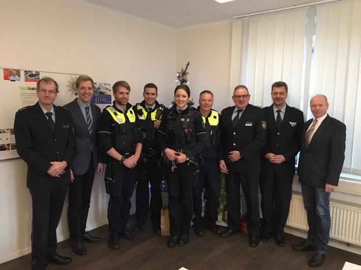 POL-COE: Lüdinghausen/ Landrat besucht Polizeiwache an Heiligabend