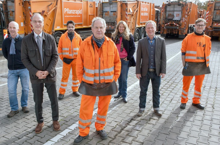 Das Erste: &quot;Die Drei von der Müllabfuhr&quot; sind wieder im Einsatz / Drehstart für zwei neue Filme mit Uwe Ochsenknecht, Jörn Hentschel und Aram Arami