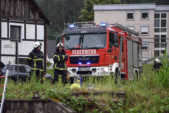 FW-MK: Feuer in Triebfahrzeug