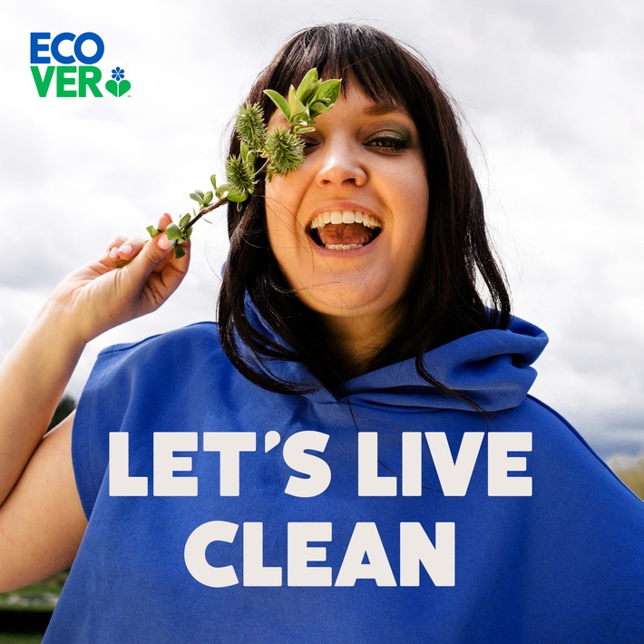 Let&#039;s live clean: ECOVER startet eigenen Podcast mit Vreni Frost / Zusammen mit dem neuen Kooperationspartner Vinokilo und der ersten Podcast-Staffel sagt ECOVER dem Kleidungsmüll erneut den Kampf an