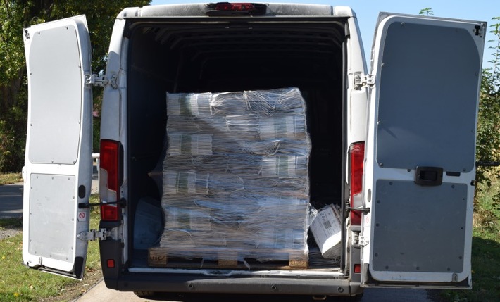POL-NI: Überladener Kleintransporter gestoppt