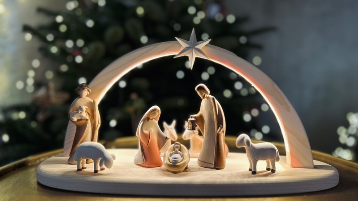 Akantus Weihnachtskrippe / Weiterer Text über ots und www.presseportal.de/nr/159542 / Die Verwendung dieses Bildes für redaktionelle Zwecke ist unter Beachtung aller mitgeteilten Nutzungsbedingungen zulässig und dann auch honorarfrei. Veröffentlichung ausschließlich mit Bildrechte-Hinweis.