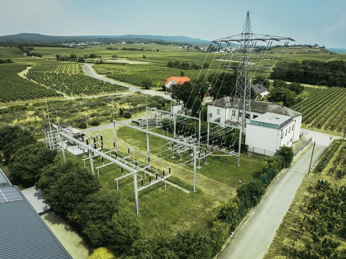 Von Kabeln bis Transformatoren: E.ON stärkt Energiewende in Deutschland mit Milliardeninvestitionen
