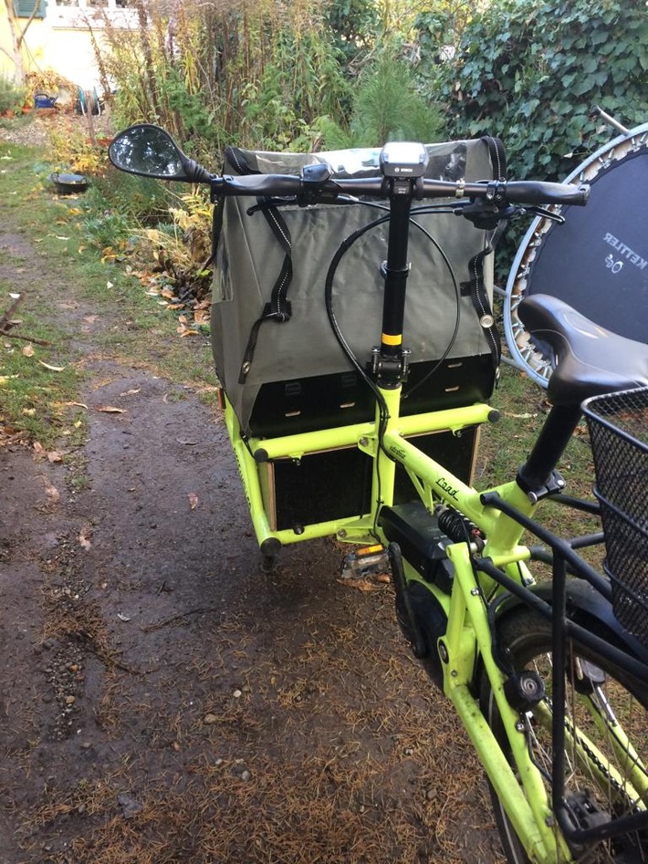 POL-FR: Freiburg: Zeugenaufruf nach Diebstahl von auffälligem ebike