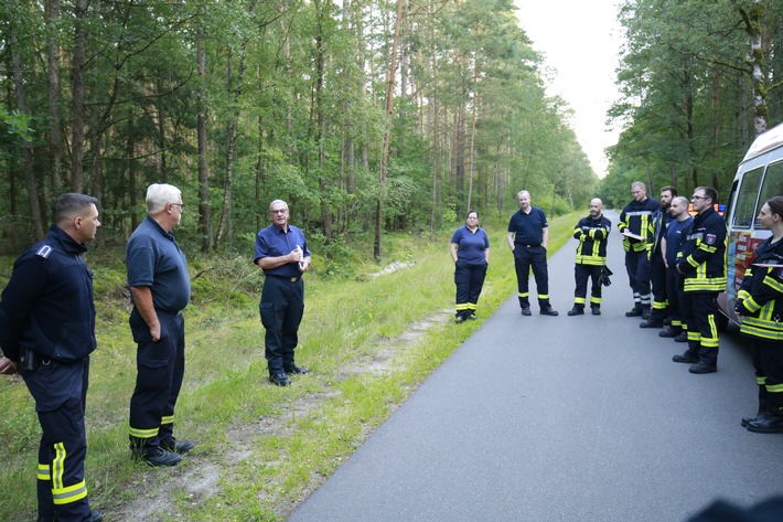 FW Celle: Waldbrandkatastrophe 1975 - 3. Zug auf Zeitreise im Einsatzgebiet!