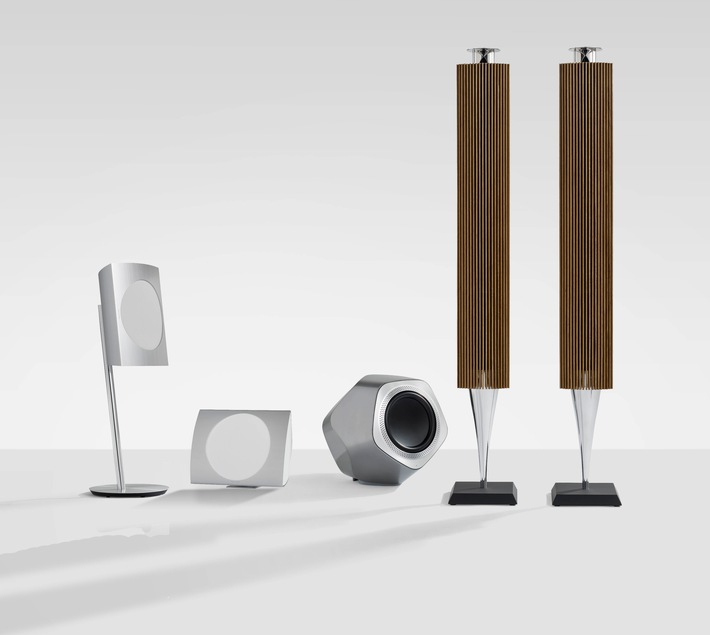 Bang & Olufsen stellt neue Kollektion bahnbrechender drahtloser High-End-Lautsprecher mit neuem WiSA-Wireless-Standard vor (BILD)