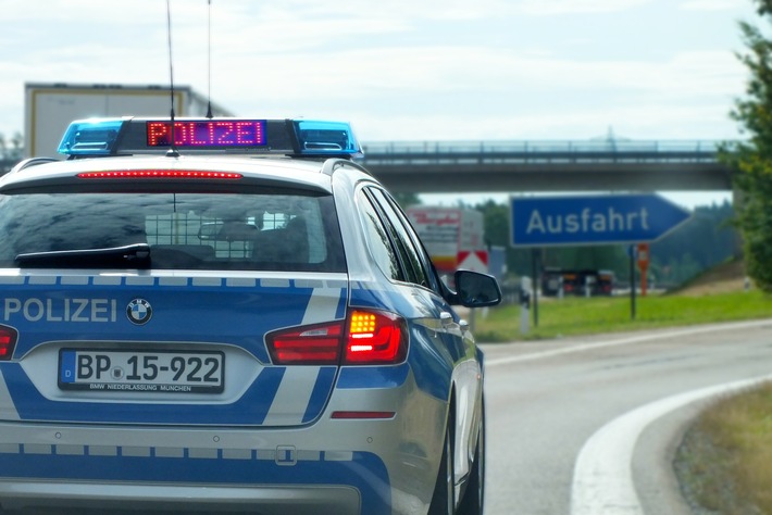 Bundespolizeidirektion München: Erfolgreiche Fahndungsarbeit auf Straße und Schiene/ Bundespolizei vollstreckt Haftbefehle