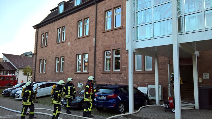 POL-PDKL: Großeinsatz beim Amtsgericht Rockenhausen