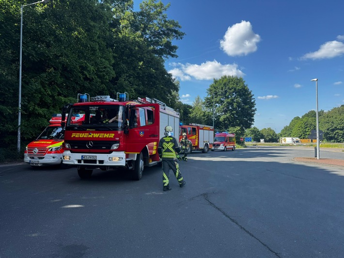 FW Hünxe: eCall-Notruf auf Rastplatz