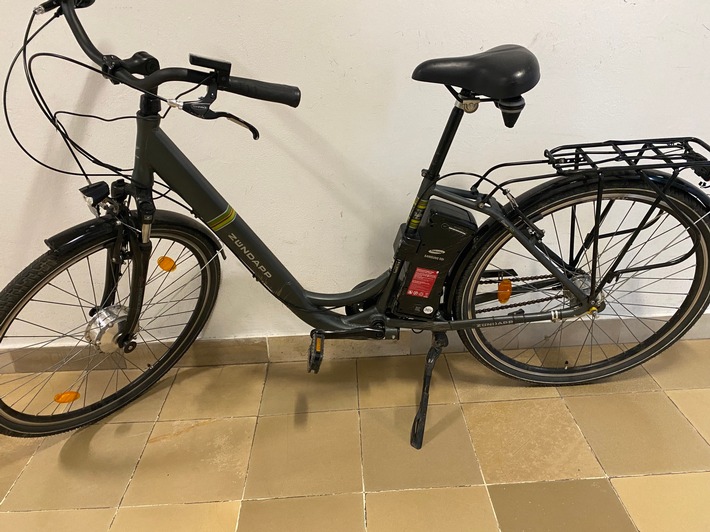 POL-PDNW: Versuchter Einbruchsdiebstahl & Eigentümer eines E-Bikes gesucht