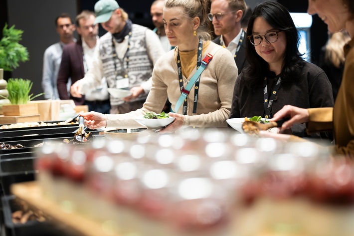 „Die Verbraucher belohnen Relevanz“ – New Food Conference 2026: Von Alltagsgewohnheiten, Nährstoffdichte, Abnahmegarantien und Geopolitik