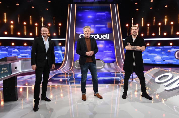 Das Erste / Musik-Stars gegen den "Quizduell-Olymp": Till Brönner und David Garrett bei Jörg Pilawa / am Freitag, 26. März 2021, 18:50 Uhr im Ersten