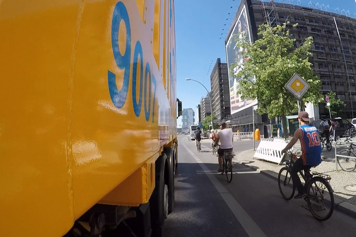 Muss Radfahren so gefährlich sein? "ZDFzoom: Auto gegen Fahrrad" (FOTO)