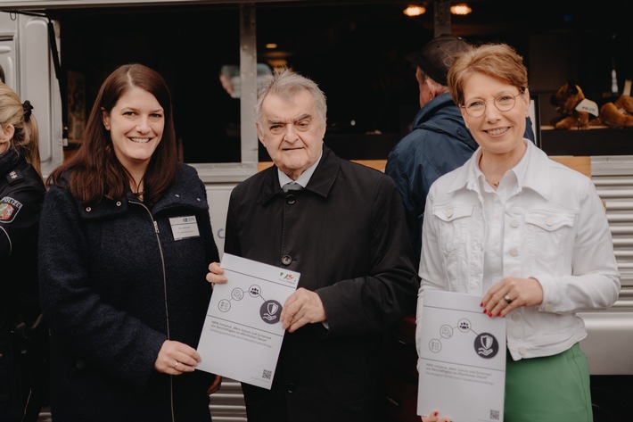 Handlungssicherheit durch Gewaltschutztrainings - #sicherimDienst unterstützt Netzwerkpartner durch neue Konzeption