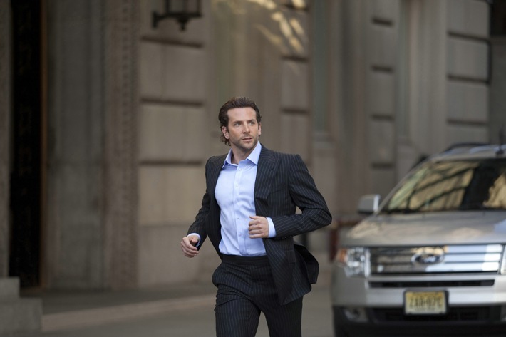 Spannender Thriller mit Bradley Cooper: RTL II zeigt "Ohne Limit"