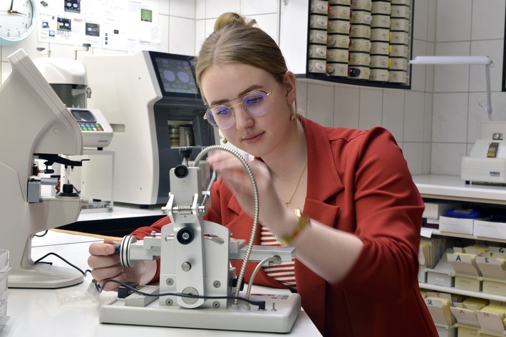 Beste Nachwuchsaugenoptikerin aus Brandenburg stammt aus Perleberg