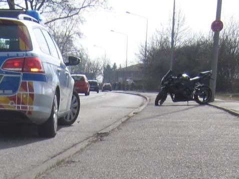 POL-PDWO: Motorradfahrer schwer gestürzt