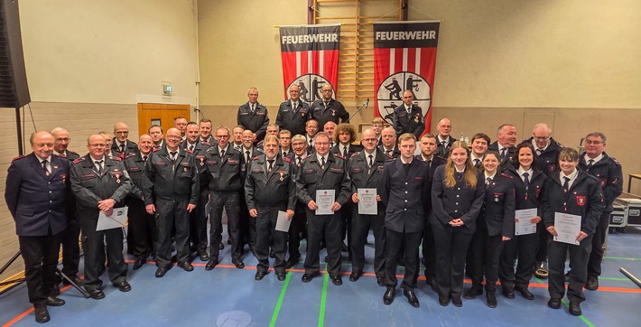 FW Menden: Jahresdienstbesprechung der Freiwillige Feuerwehr Menden in Schwitten