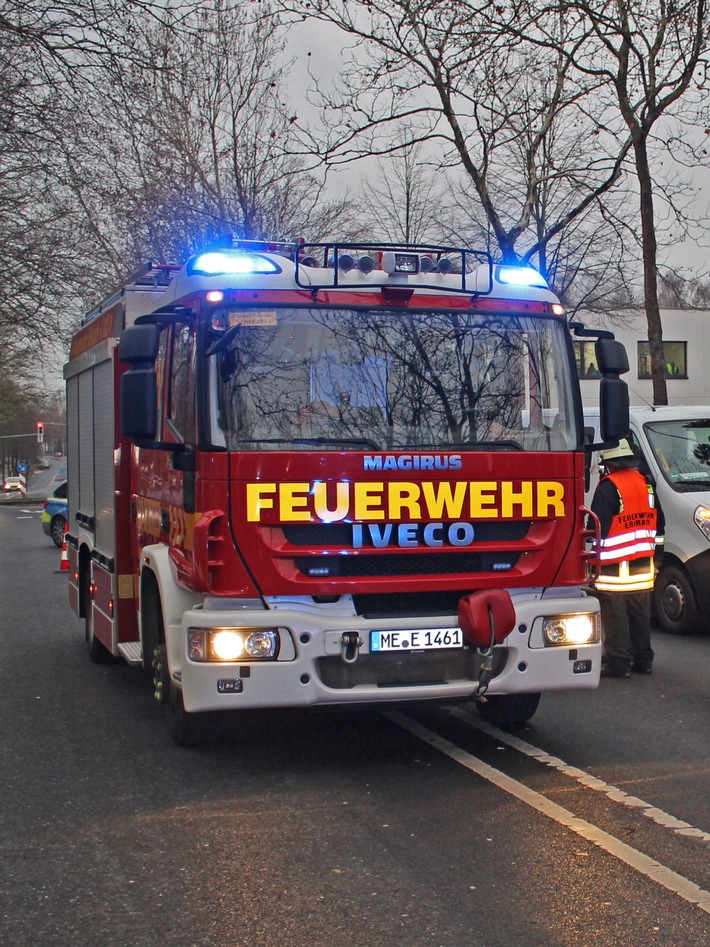 POL-ME: Mülltonne in Brand gesetzt - Polizei bittet um Hinweise - 2605008