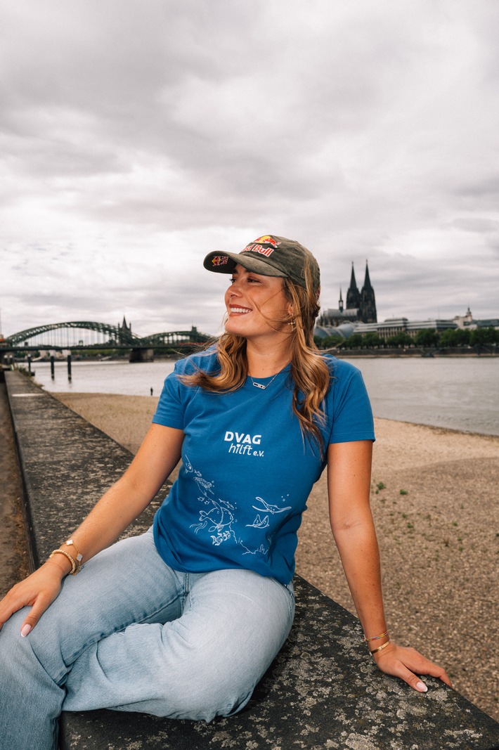 Extremschwimmerin startet Flusschallenge zugunsten der Schwimmsicherheit / Nathalie Pohl schwimmt ab morgen mehr als 200 Kilometer von Frankfurt nach Köln