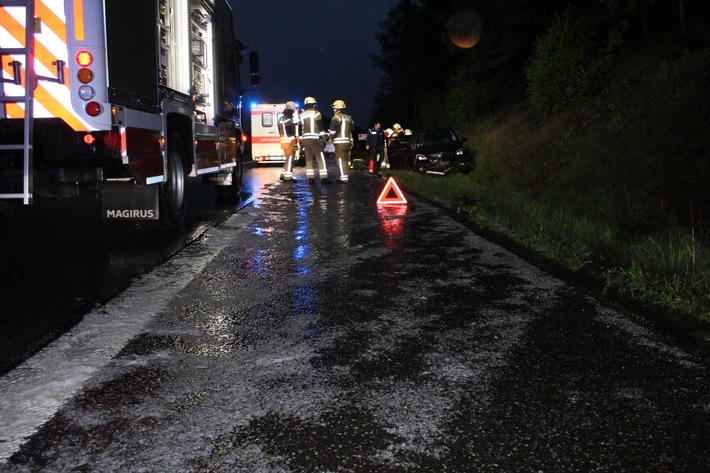 POL-PDKL: Unfall durch plötzlich auftretenden Hagelschauer