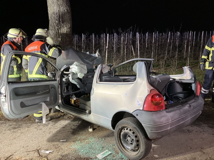 POL-STD: 43-jähriger Autofahrer bei Unfall im Alten Land schwer verletzt, Sechs Fahrer unter Alkohol und Drogen erwischt und aus dem Verkehr gezogen