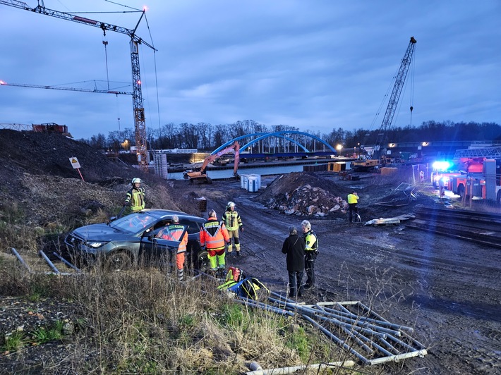 FW Datteln: Internistischer Notfall führt zu Unfall