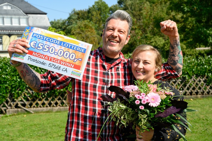 1,1 Million Euro für Lennestadt im Sauerland: 259 Gewinner bei Postcode Lotterie