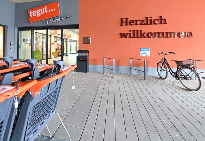 Presseinformation: Umgestaltung abgeschlossen - tegut… feiert Neueröffnung der ehemaligen basic-Filiale im Herzen der Mannheimer Innenstadt