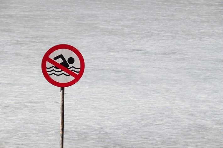 POL-LG: ++ Bade- und Schwimmverbote ++ (Warn-) Hinweise der Wasserschutzpolizei zum Verhalten im Bereich von Elbe und Elbe-Seiten-Kanal (ESK)/Bundeswasserstraße ++
